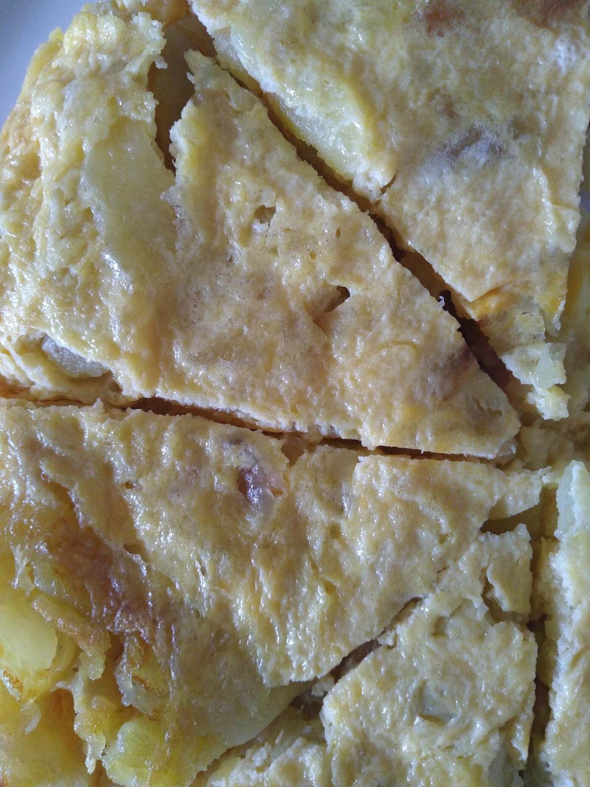 Receta deliciosa: Tortilla de patata con aguacate