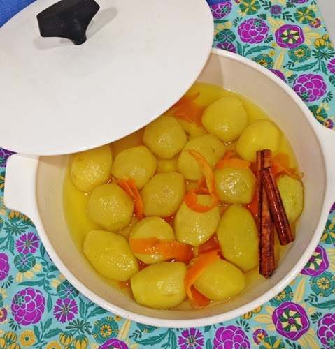 Patatas confitadas al aroma de naranja, miel y canela