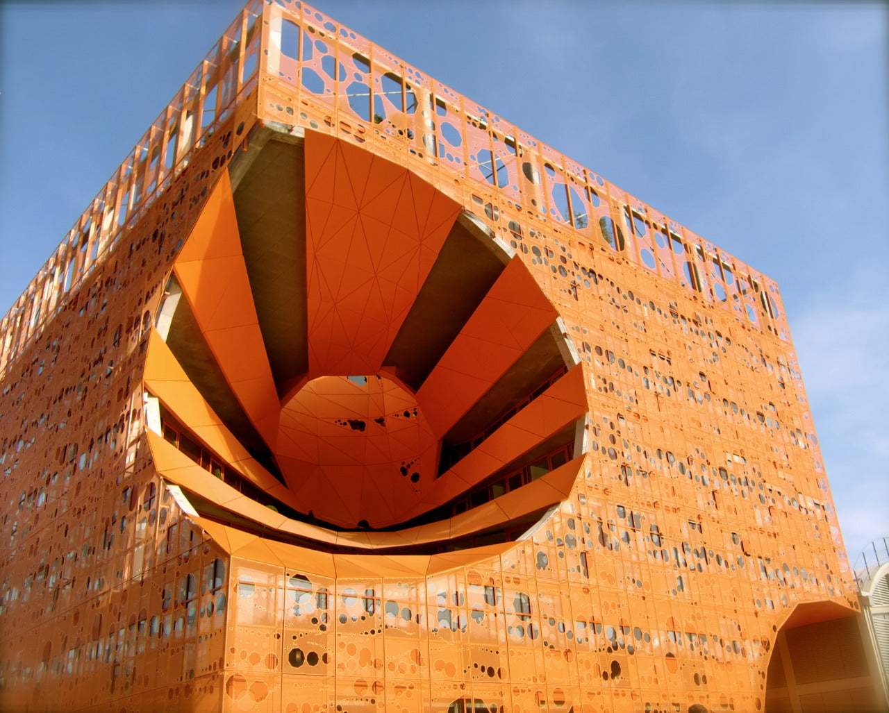 Le Cube Orange - Arquitectura naranja