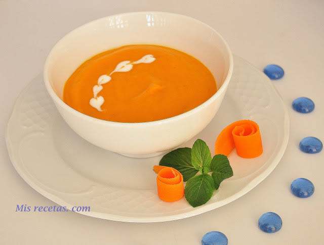 Crema de zanahorias y naranjas